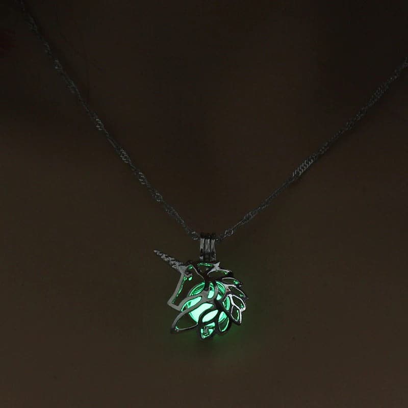 Moon Glowing Necklace