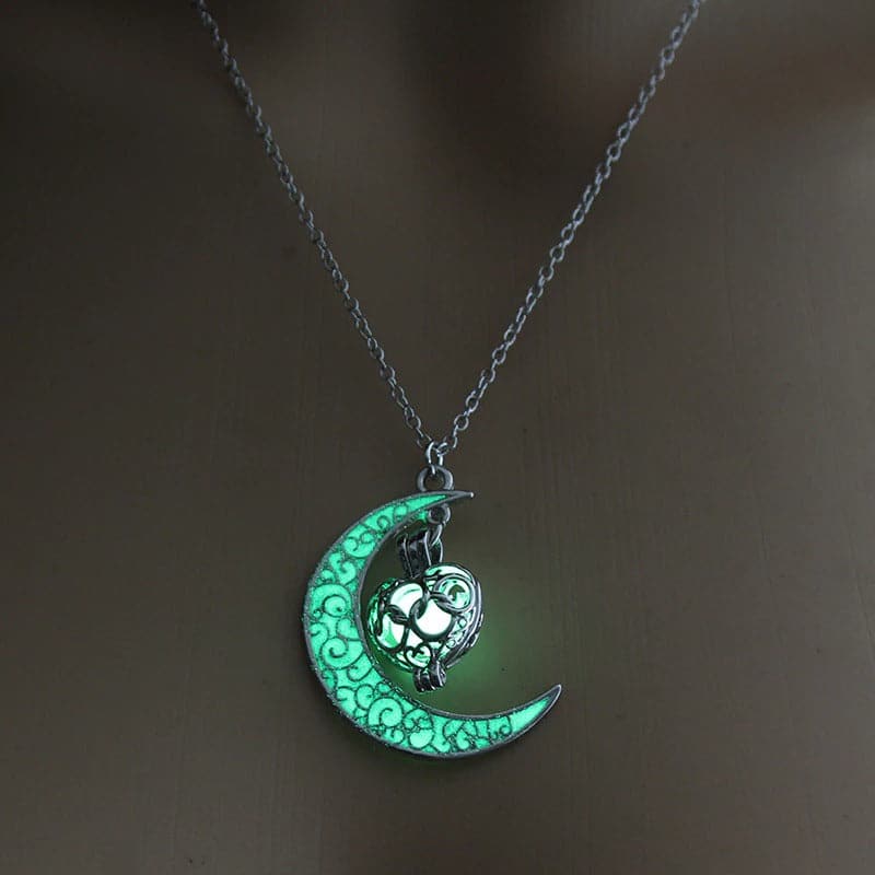 Moon Glowing Necklace