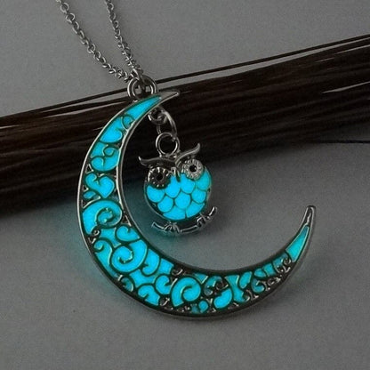 Moon Glowing Necklace